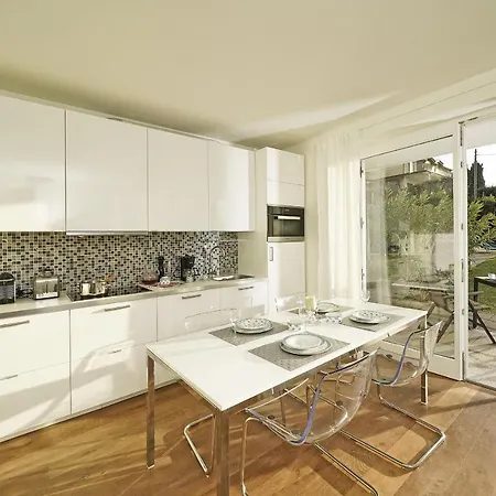 Gardagate - Blumen Apartment Salo